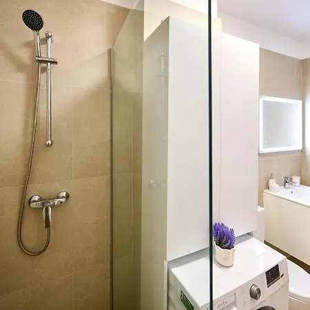 M47 Infinity Apartamento *