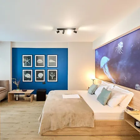 M47 Infinity * Mamaia